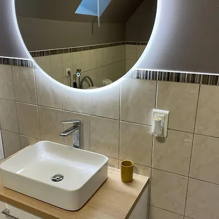 « au 10 Fontaines « au Coeur Du Vignoble 2/4 Pers *