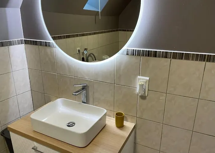 « au 10 Fontaines « au Coeur Du Vignoble 2/4 Pers *